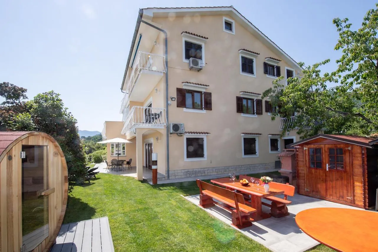 Bela Vista 5 Rustikales Appartement Volosko 0*,  Croatia