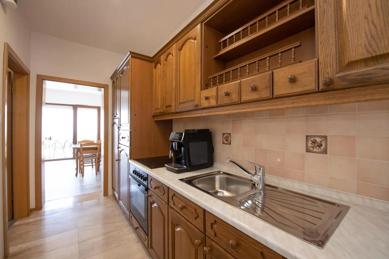 Bela Vista 5 Rustikales Appartement 沃洛斯科 0*,  克罗地亚