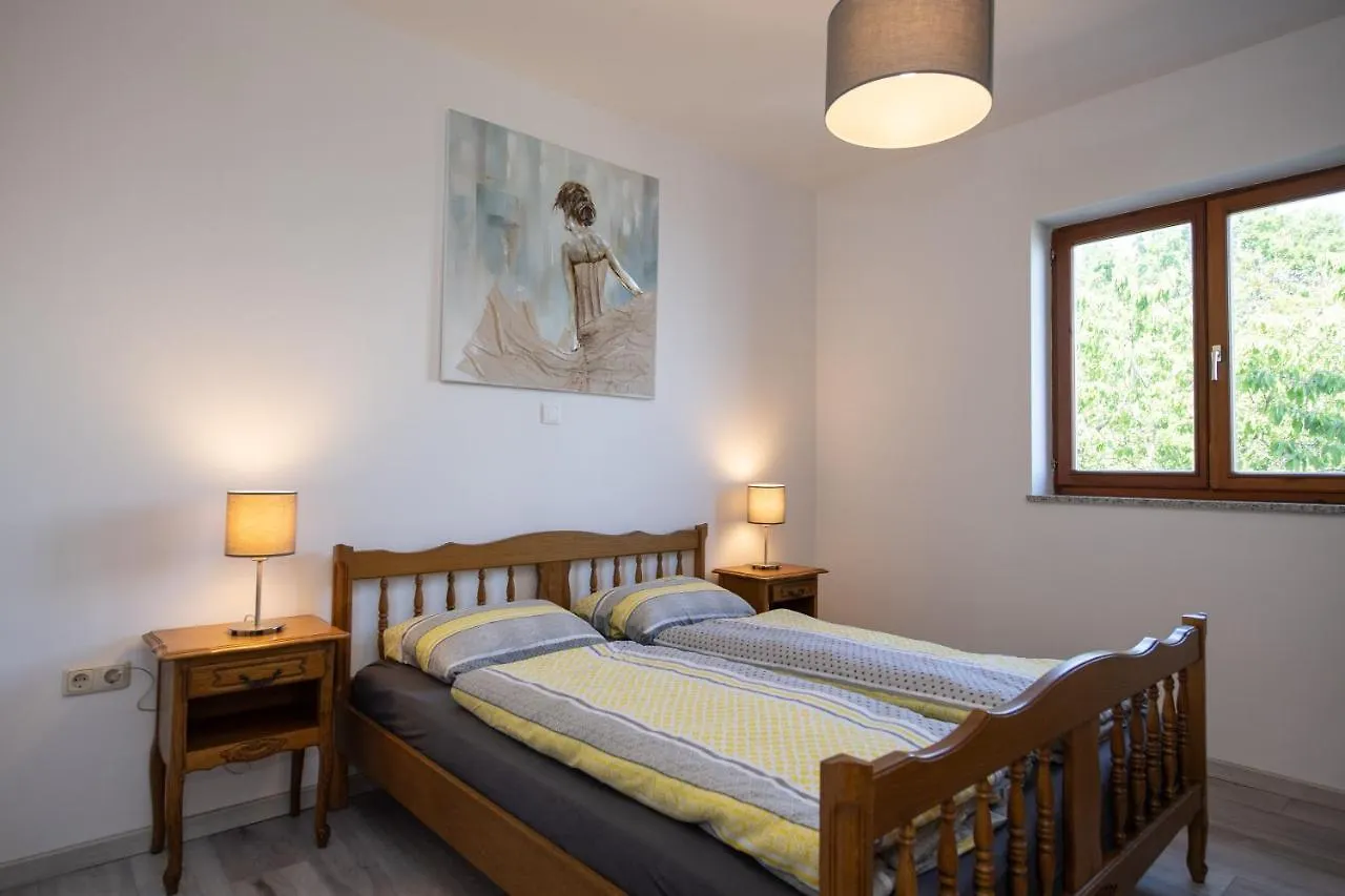 Bela Vista 5 Rustikales Appartement Volosko